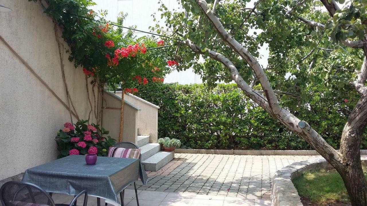 Sobe Tonica Hotel Кърк Екстериор снимка