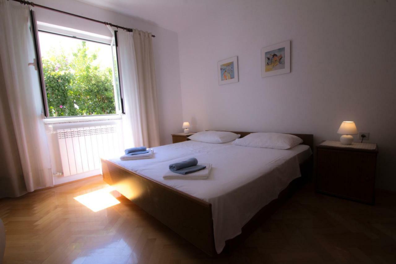 Sobe Tonica Hotel Кърк Екстериор снимка